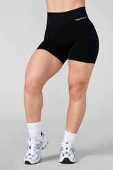 W1156 - Kove Seamless Shorts - Black