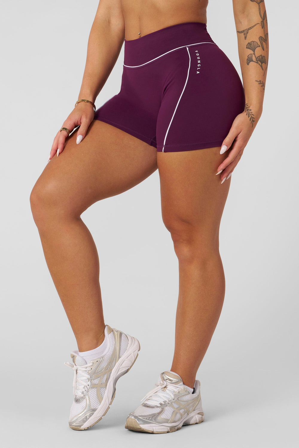 W161 - Elevate Outline Shorts 5" - Grape
