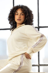 W5209 - Daily Quarter Zip - Cream