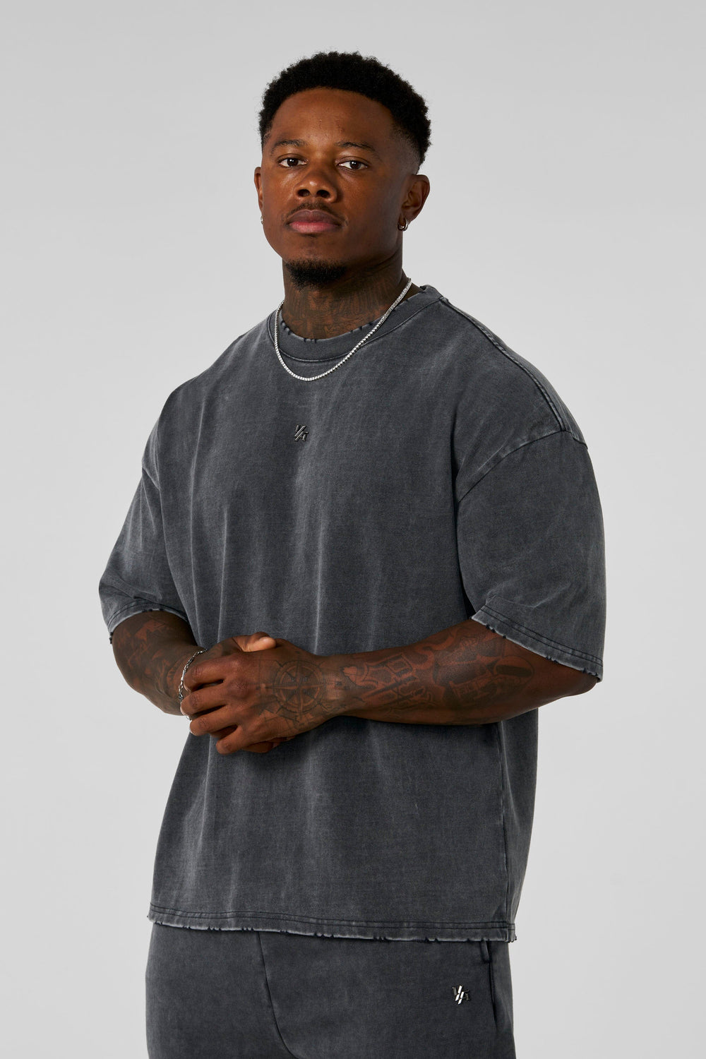 4153 - Elevated Essentials - Relaxed Tee - Grey Wash