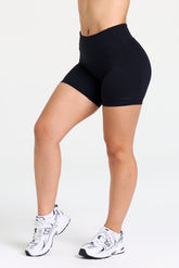 W160 Legacy Flow Shorts - Black