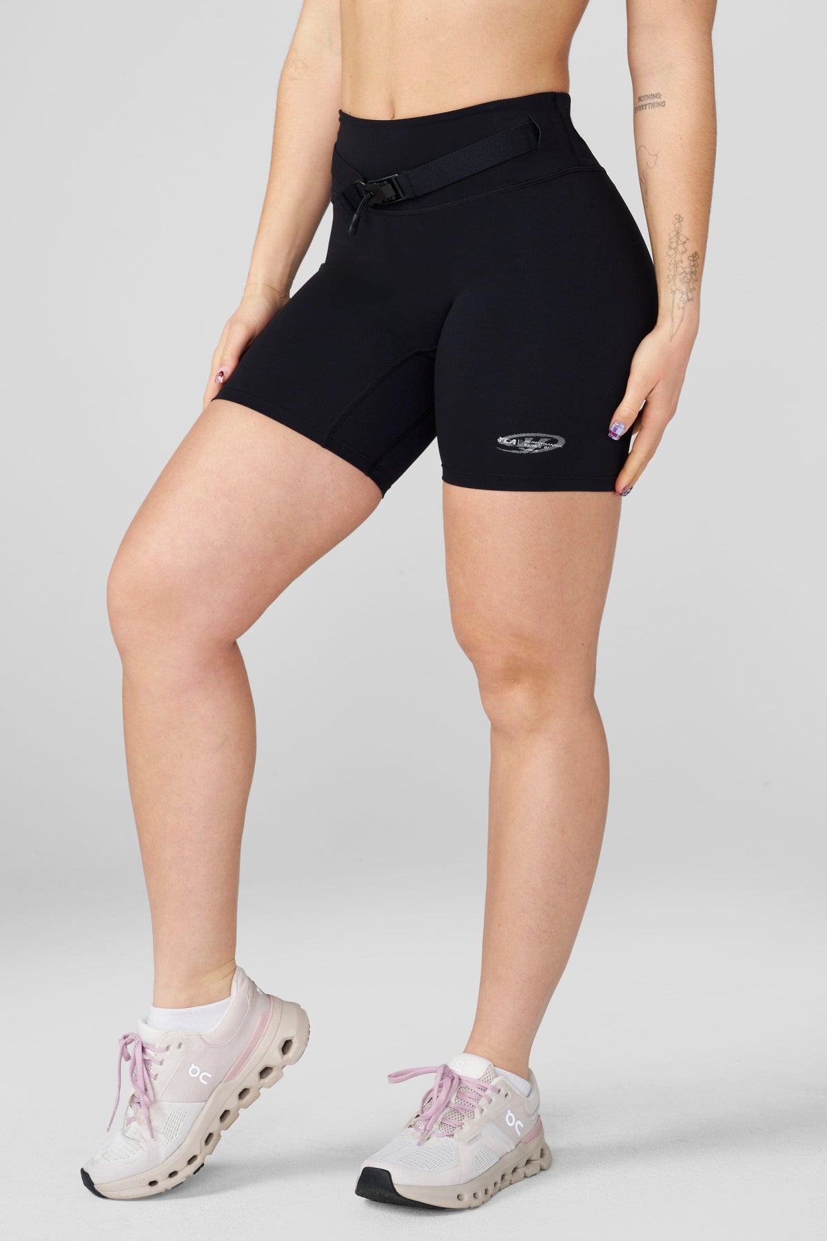 W1120 - Velocity Shorts - Black