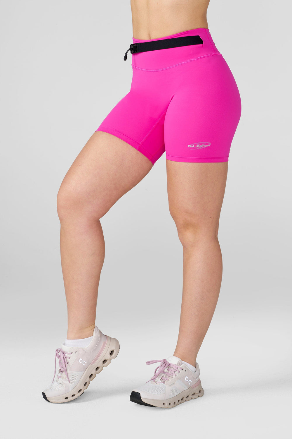 W1120 - Velocity Shorts - Fuchsia