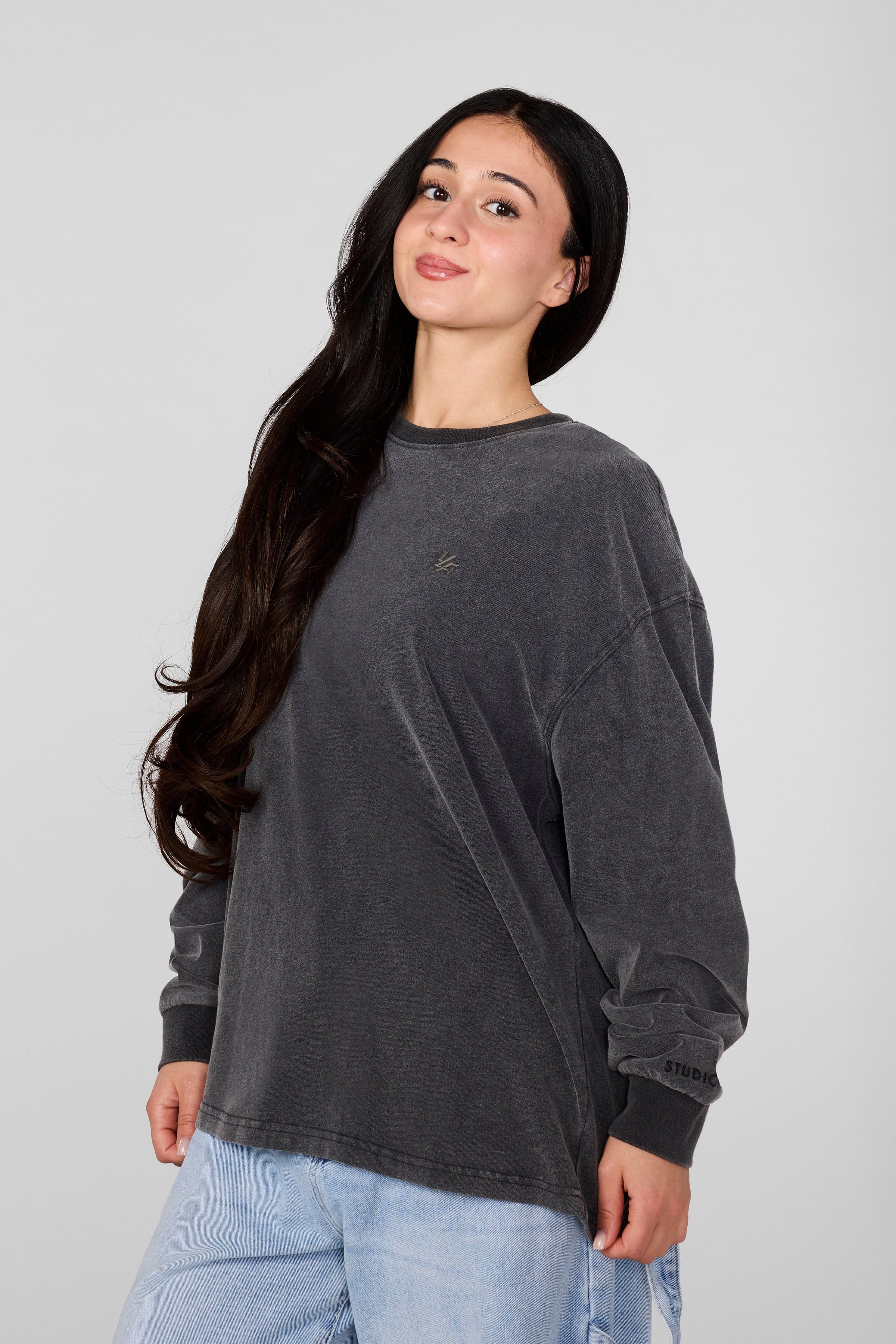 W4328 - Studio Edit LS Tee - Washed Black