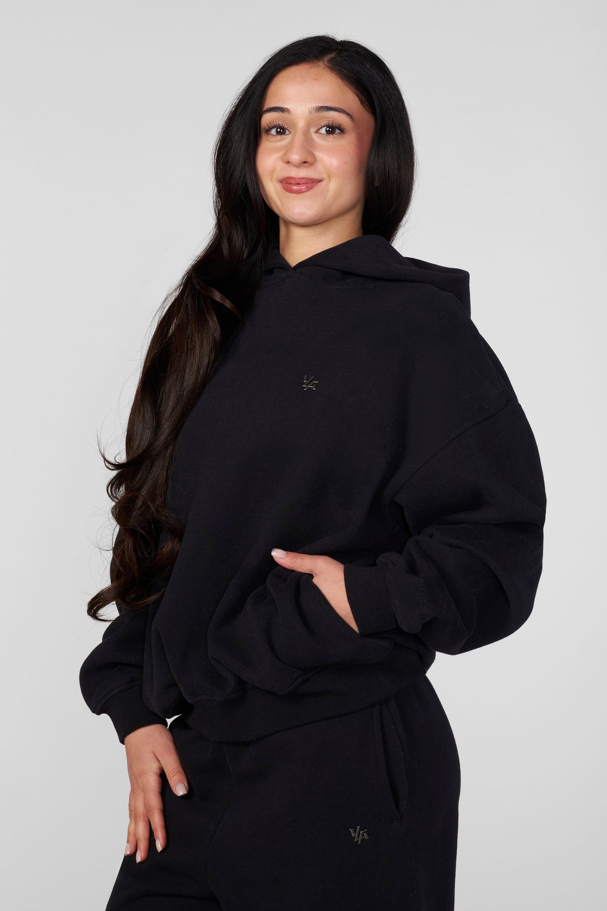 W5213 - Studio Edit Fleece Hoodie - Black