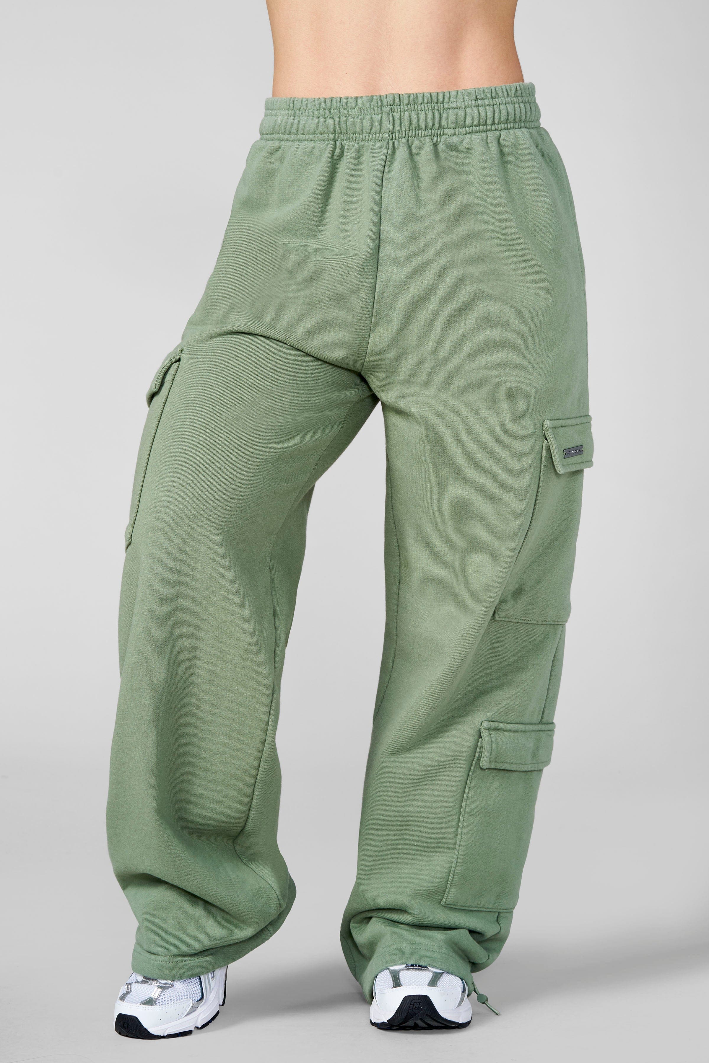 W2258 - Kove Cargo Joggers - Green