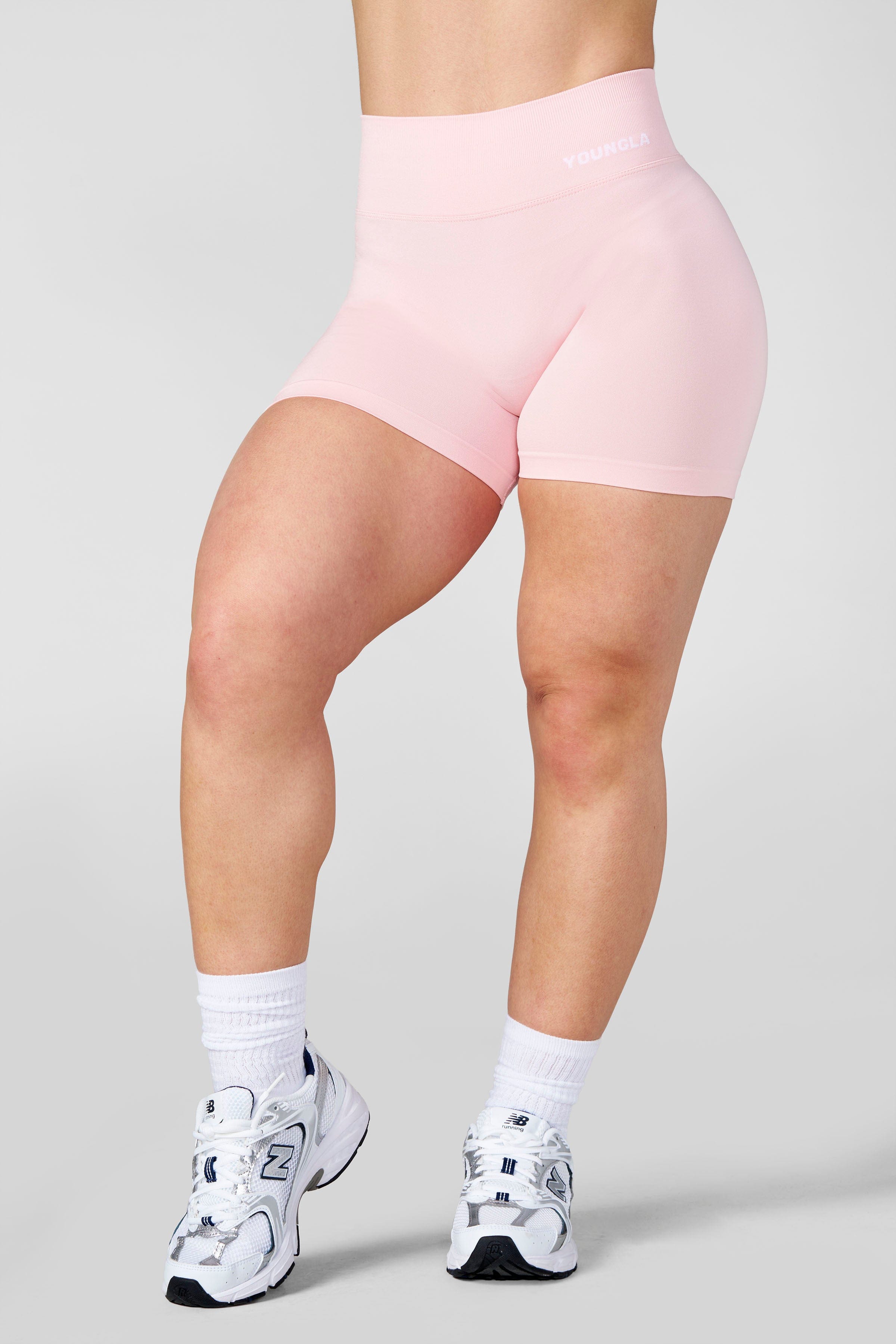 W1156 - Kove Seamless Shorts - Light Pink