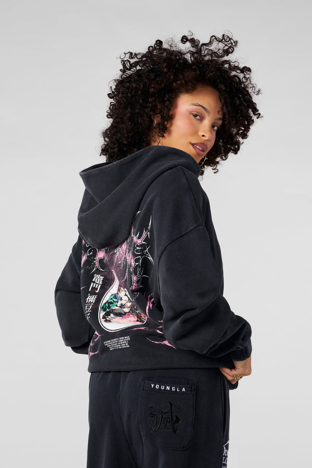 W567 - Demon Slayer: Kimetsu no Yaiba - Hoodie - Nezuko's Strength