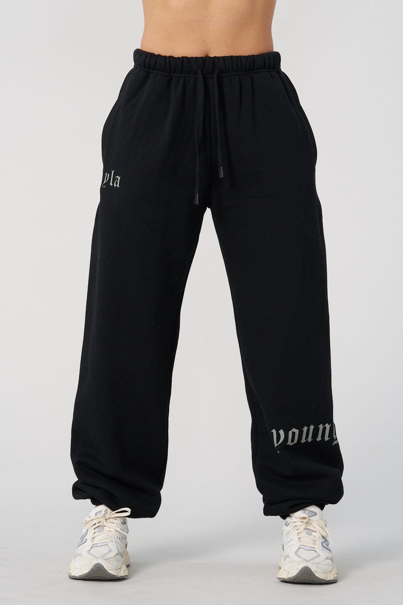 W232 - Urban Cuff Jogger - Raven