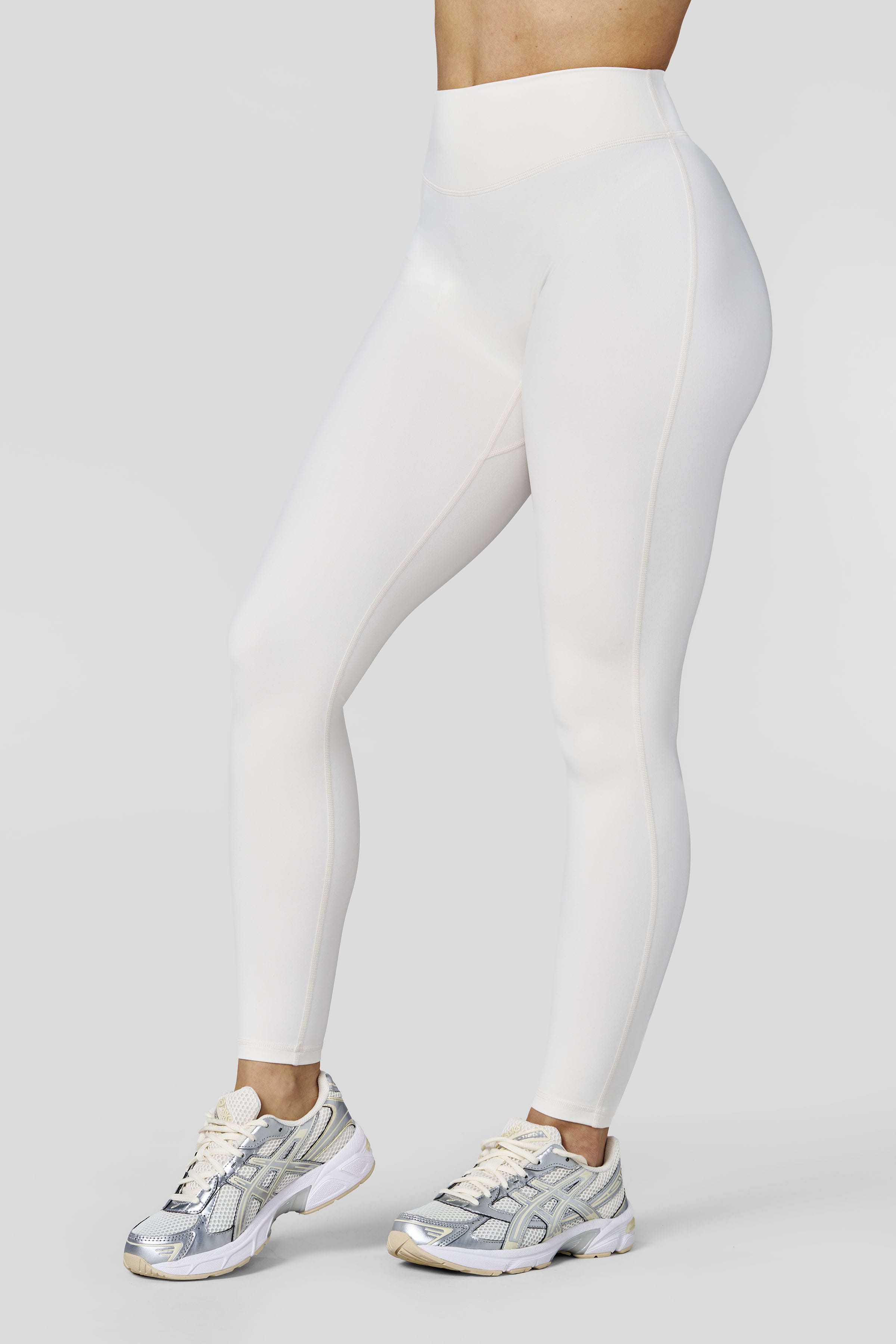 W277 Amore Scrunch Leggings New Colors - Cream