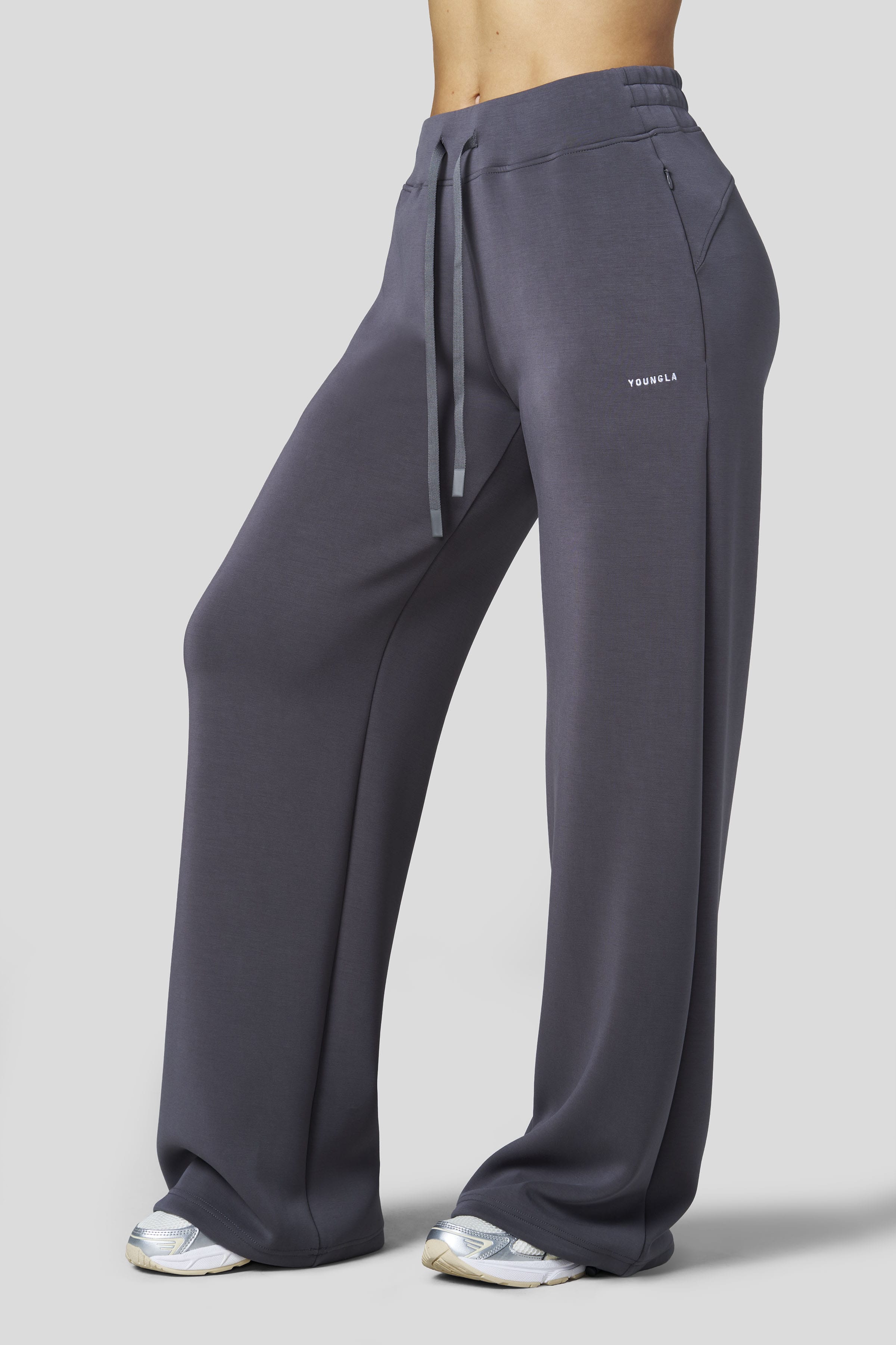 W2273 Scuba Straight Joggers - Charcoal