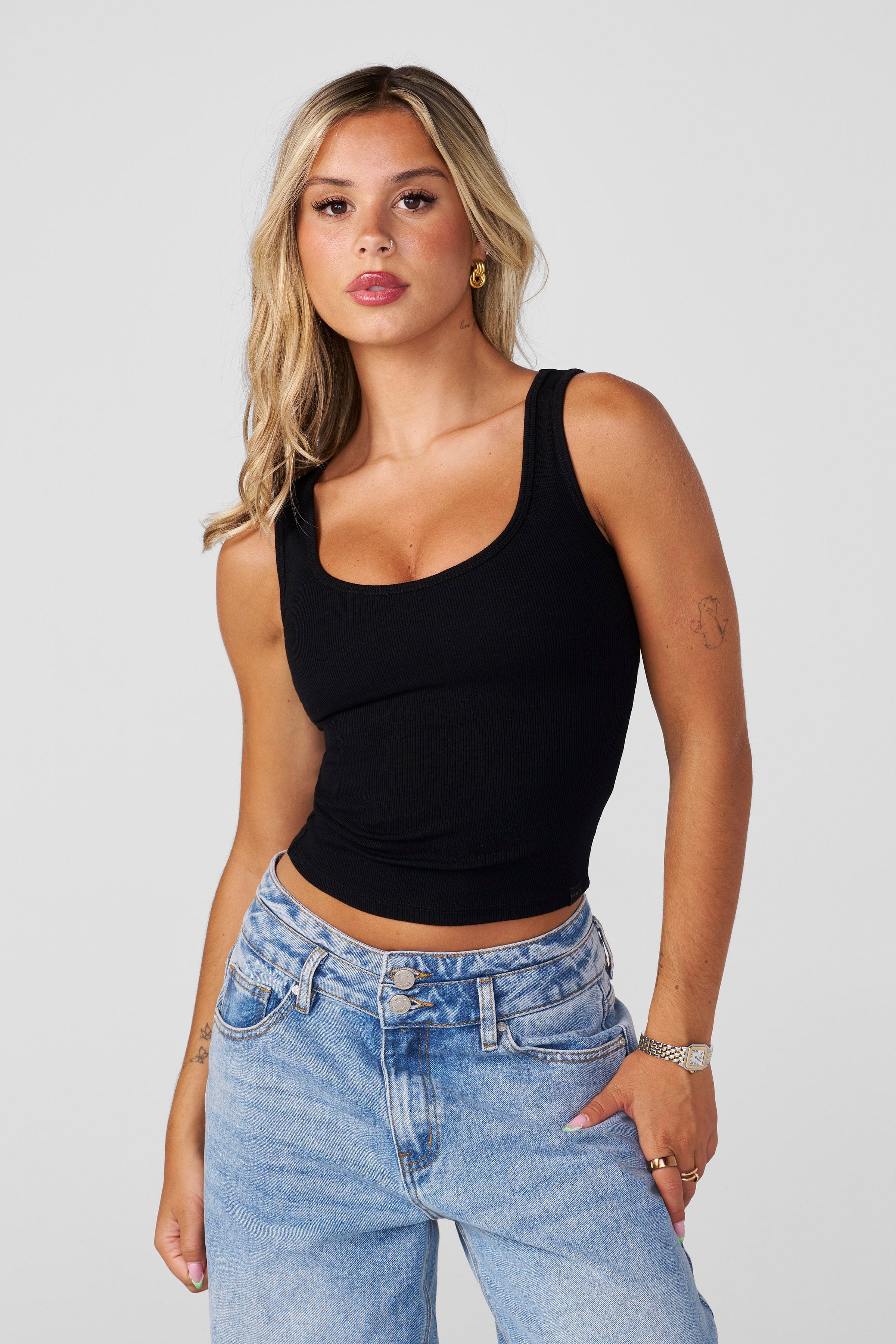 W402 Midi Wife Lover - Black