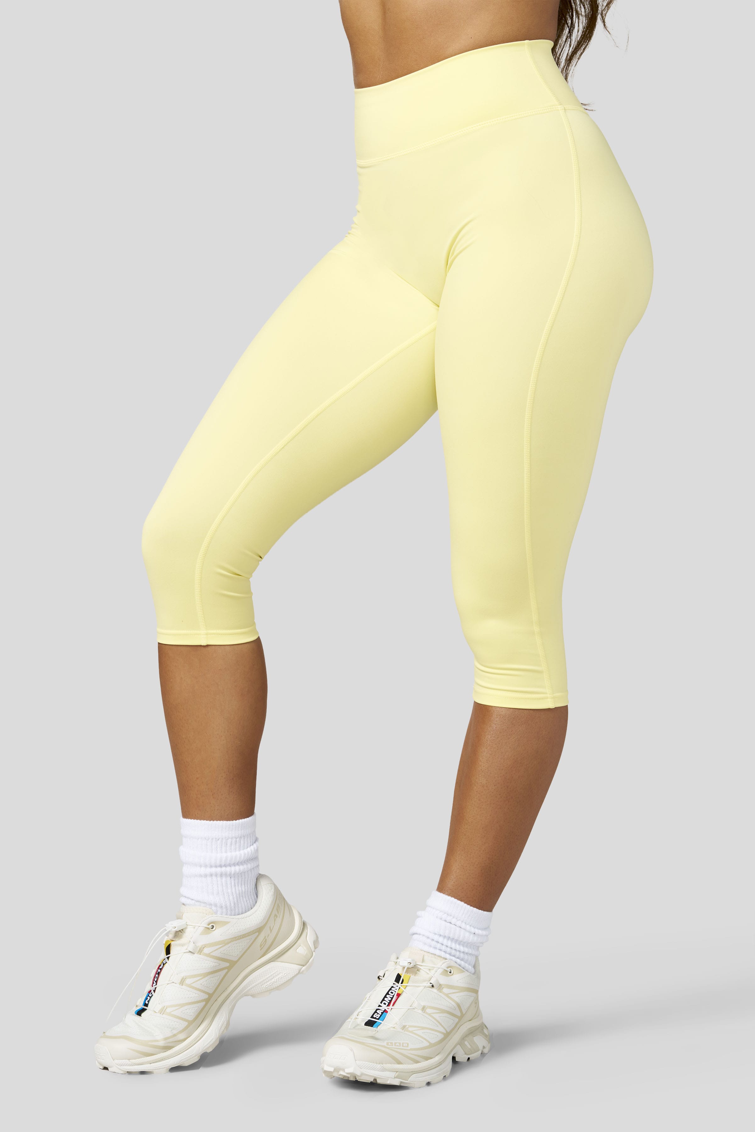 W2316 - Elevate Capri Leggings - Yellow