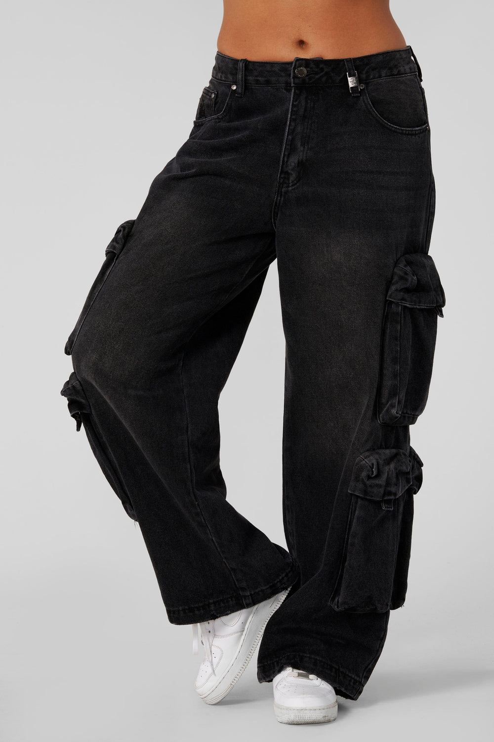 W231 - Drift Cargo Jeans - Black Wash