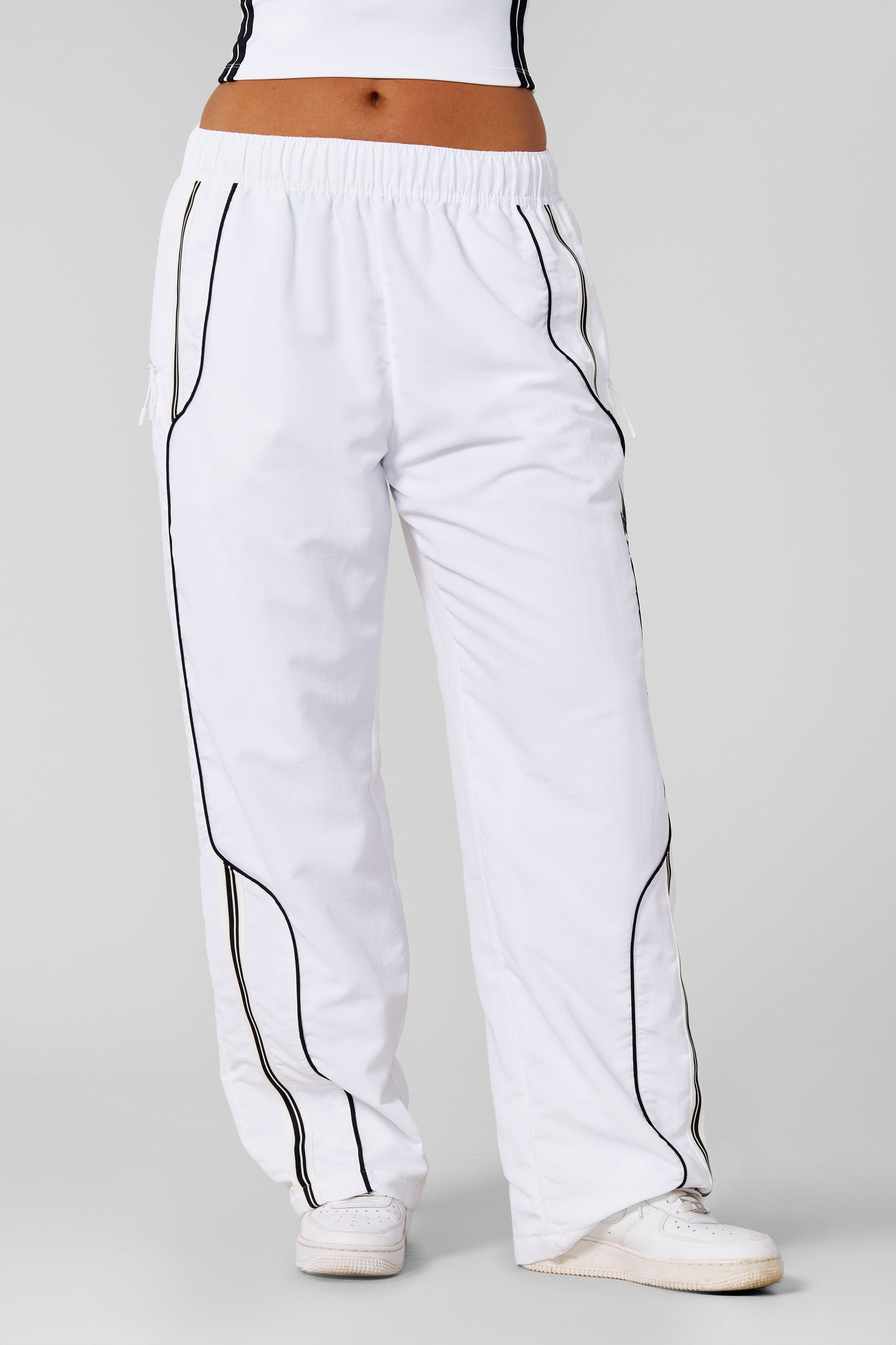 W204 - Drift Track Pant - White