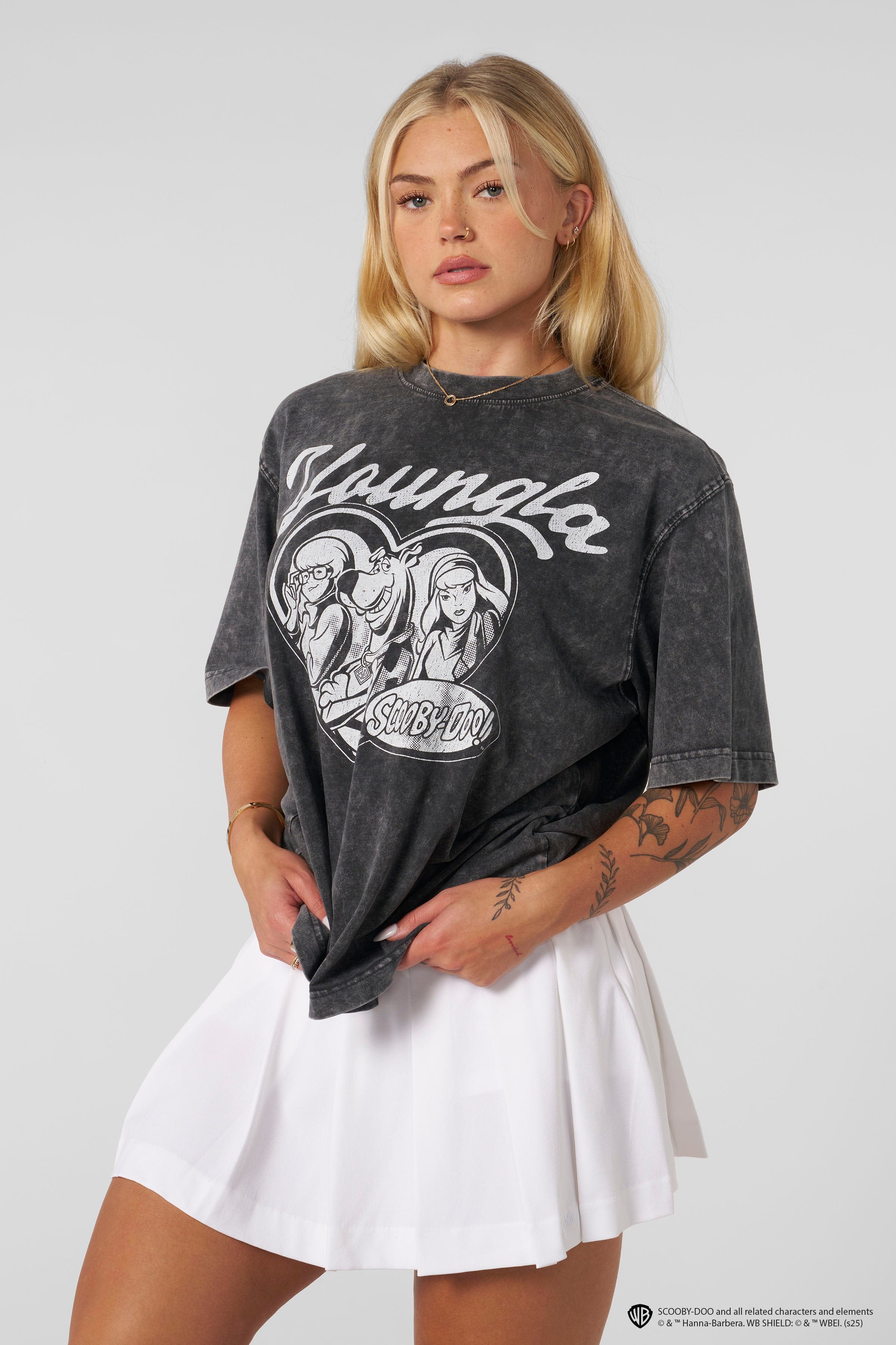 W406 - Scooby Doo OS Tee - Velma Vibes