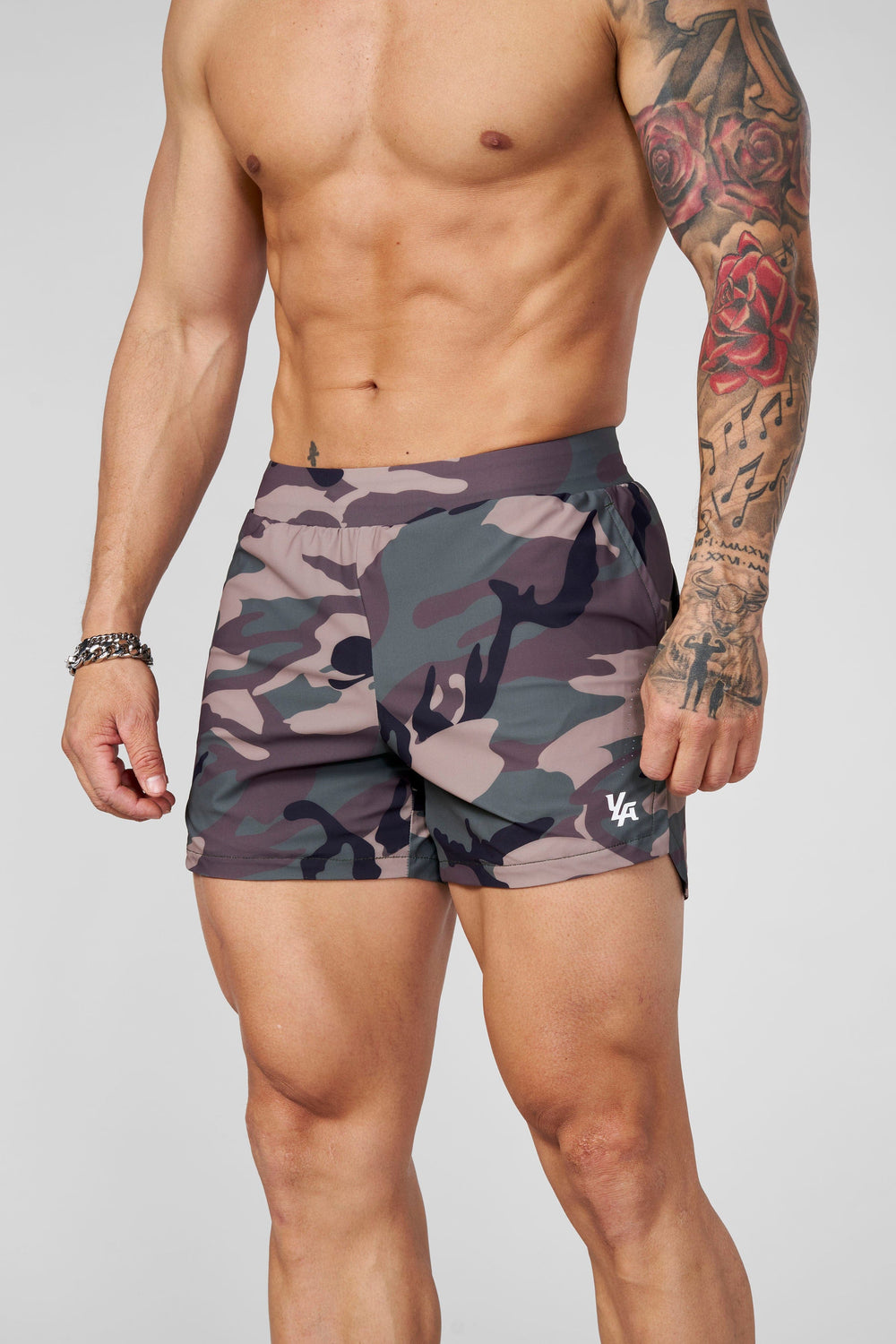 1018 - Core Training Shorts - Army Camo