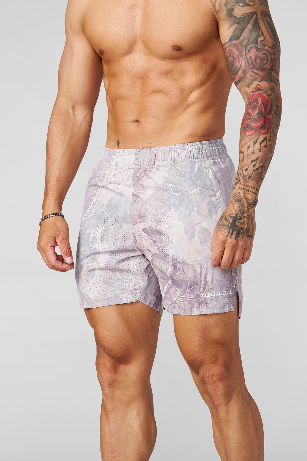 1028 - Weightless Shorts - Desert Tan Tree Camo