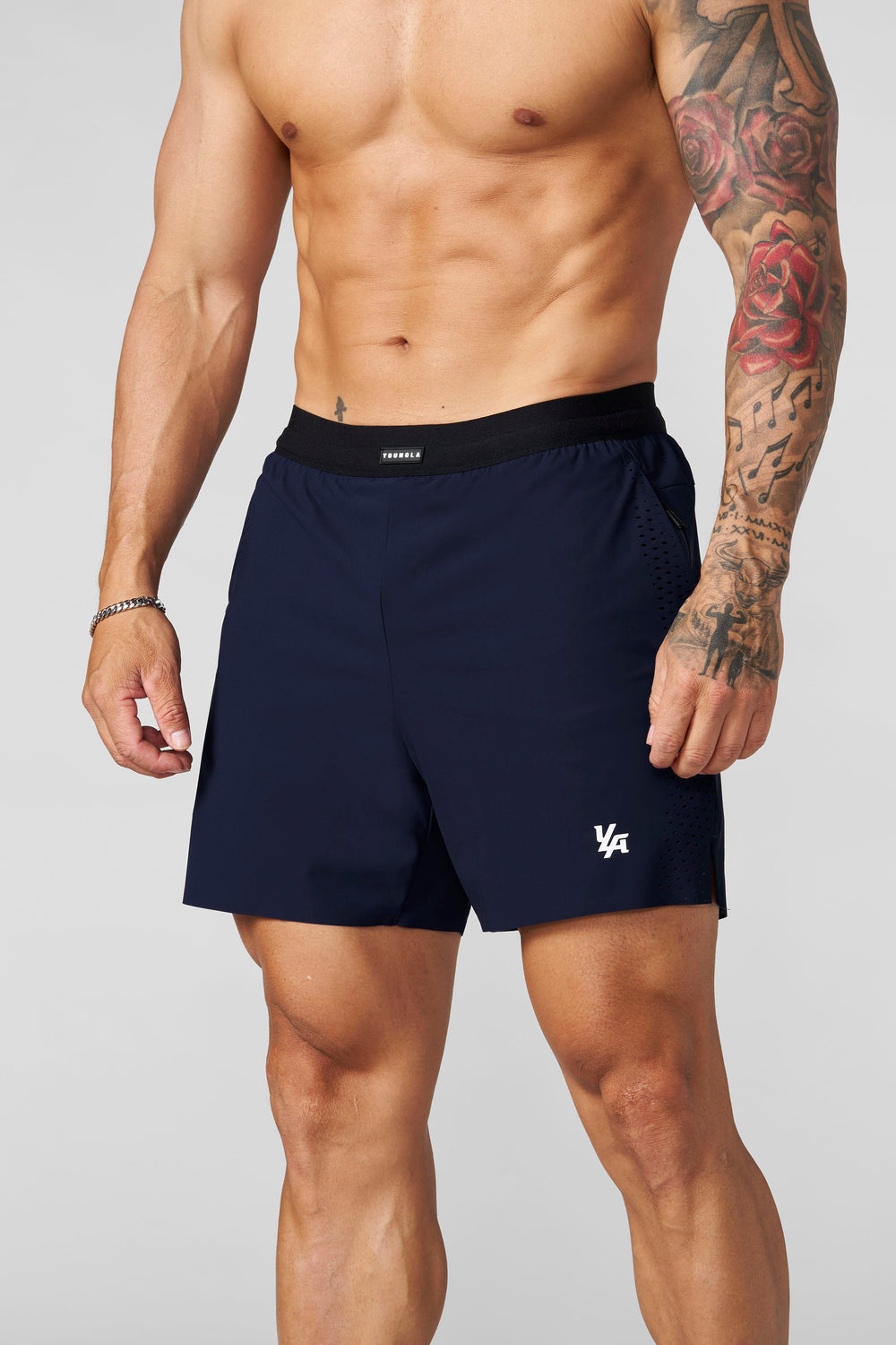1054 - AeroVent Compression Shorts - Navy