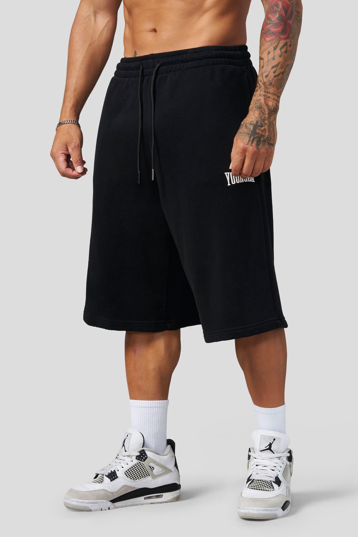 1107 - Extra Long Baggy Shorts - Black