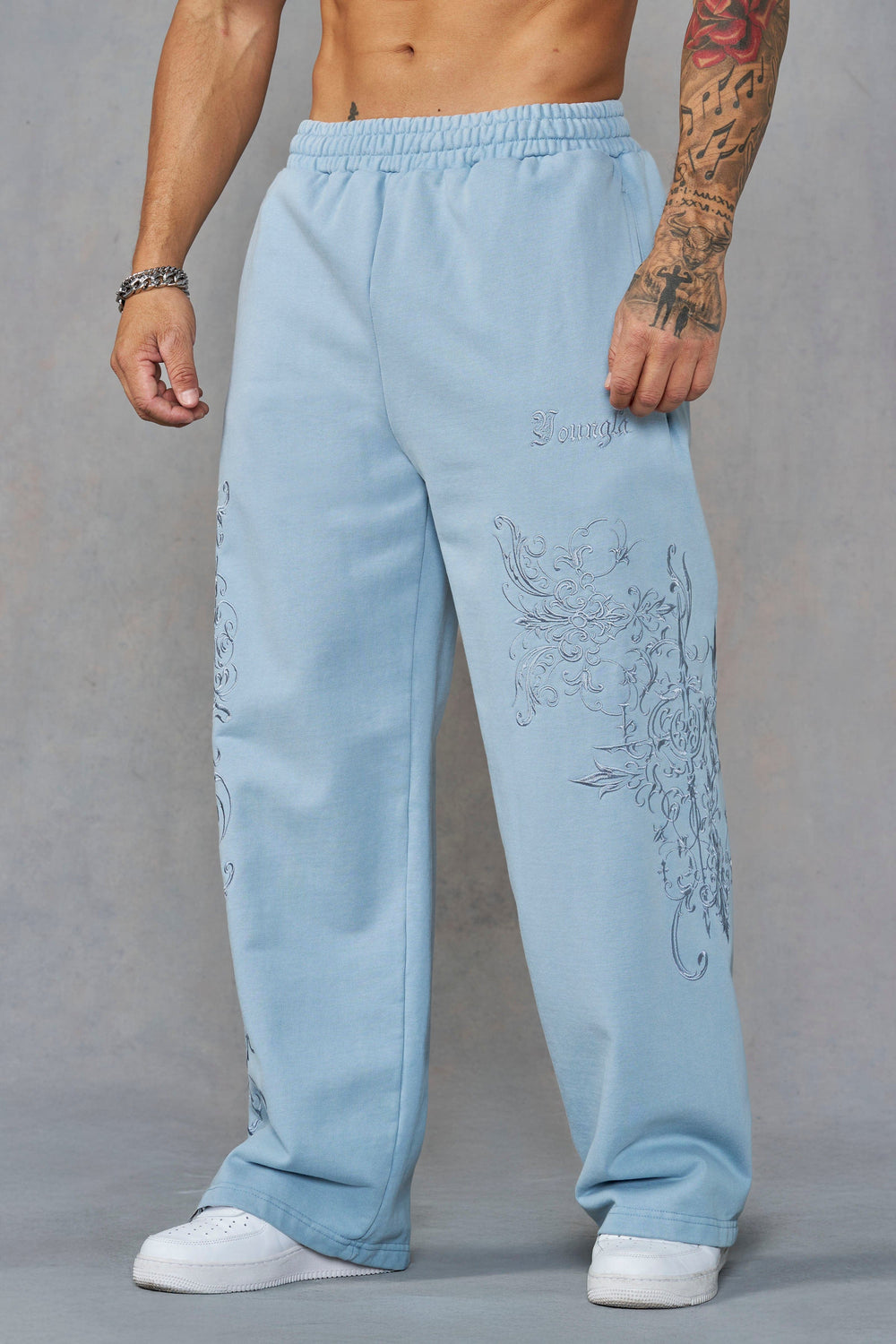 2061 - Threadmark Sweats - Grey Blue Wash