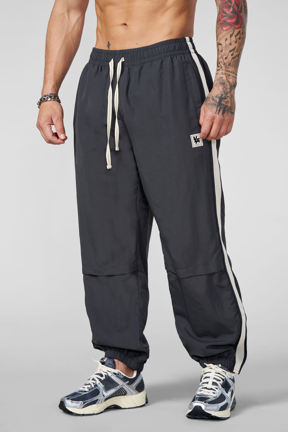 2064 - Sideline Joggers - Charcoal