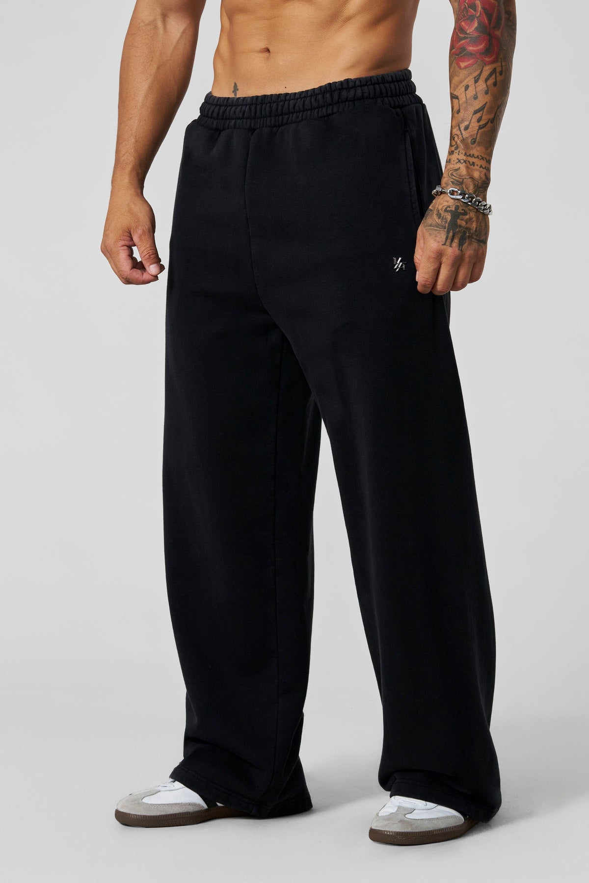 2067 - Elevated Essentials - Baggy Sweats - Black Wash