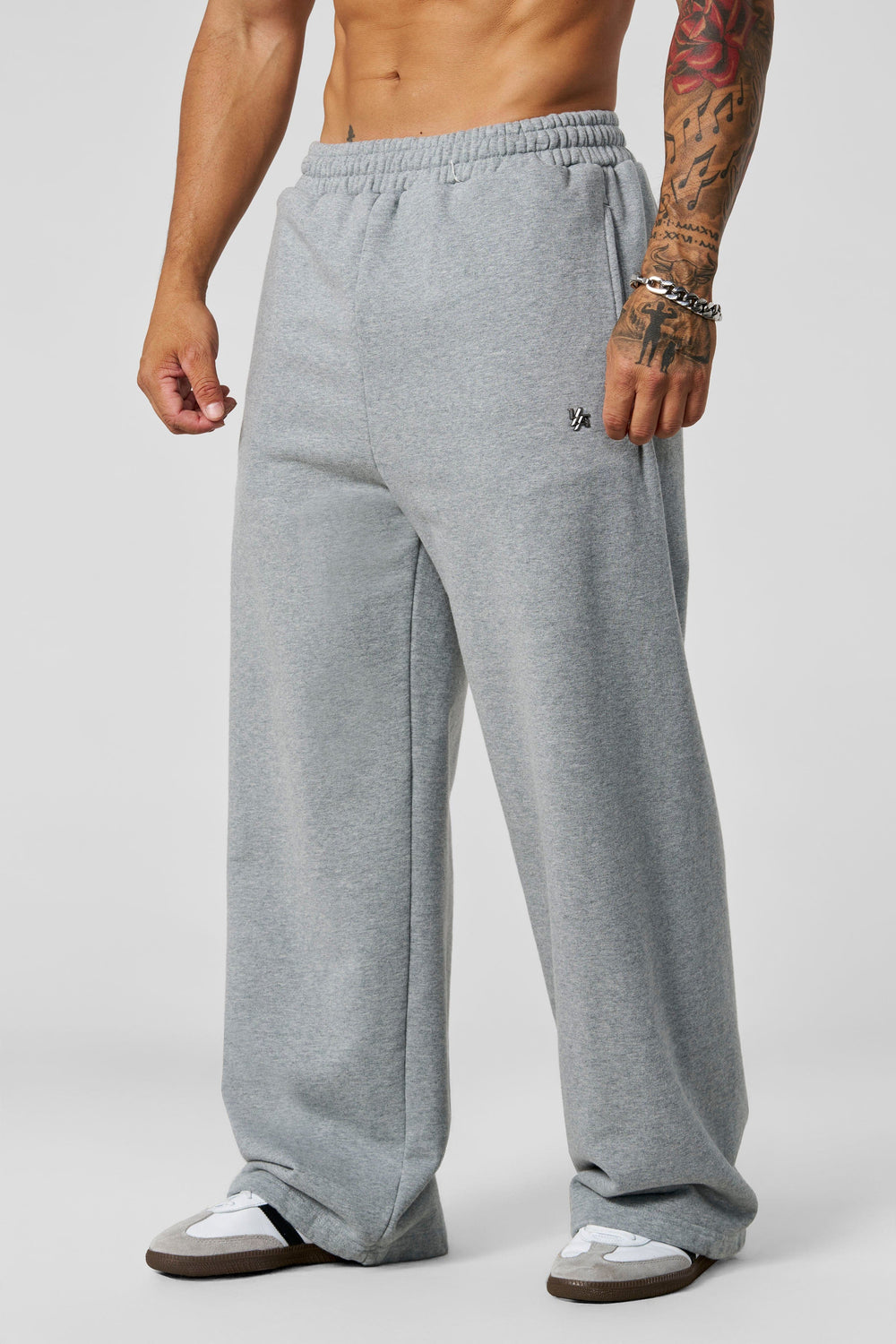2067 - Elevated Essentials - Baggy Sweats - Heather Grey