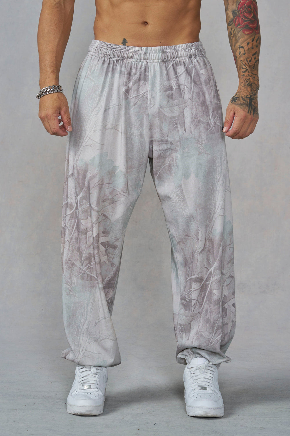 2155 - Camo Pump Cover Joggers - Desert Tan Tree Camo