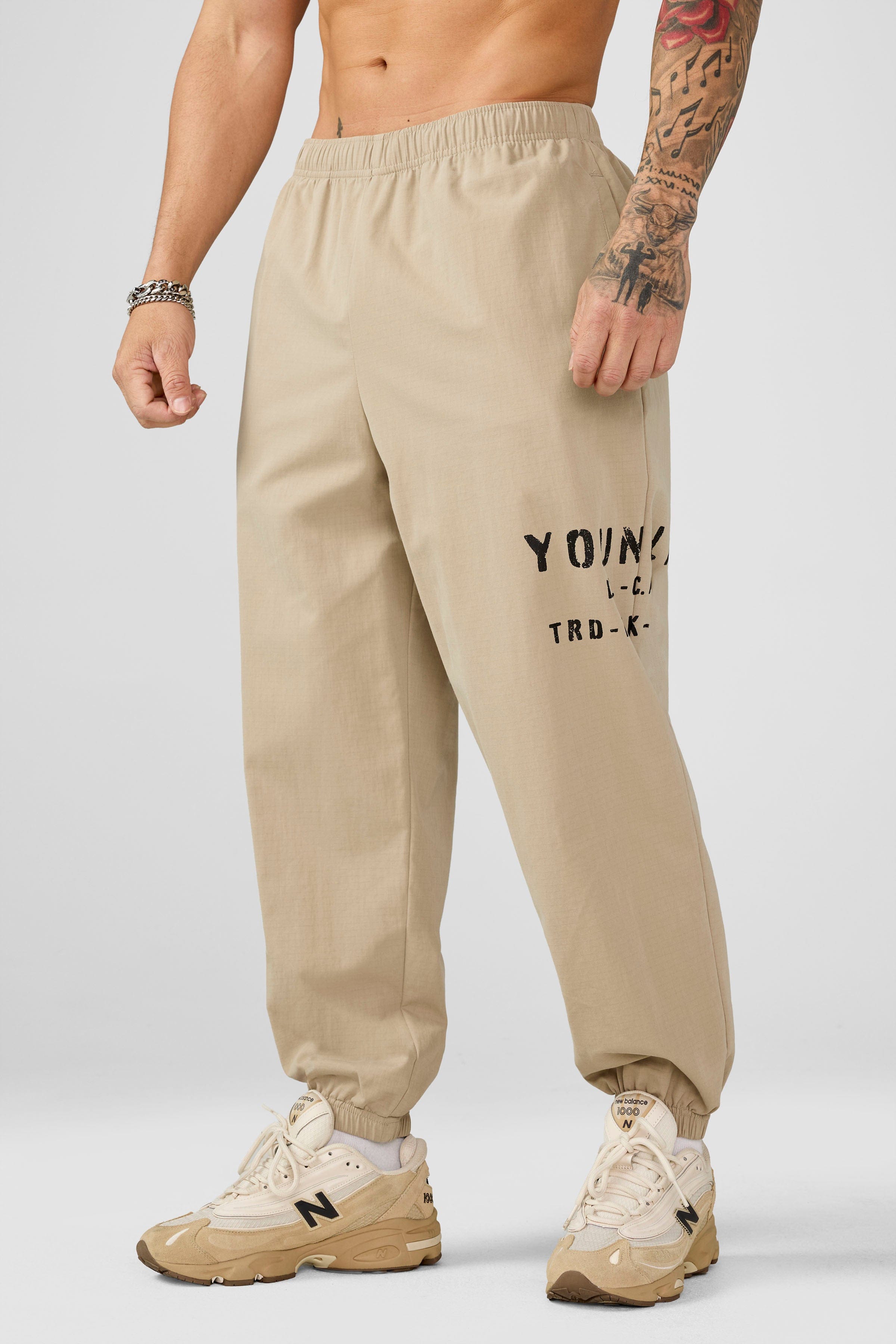 2162 - Elevated Pump Cover Joggers - Tan Wash