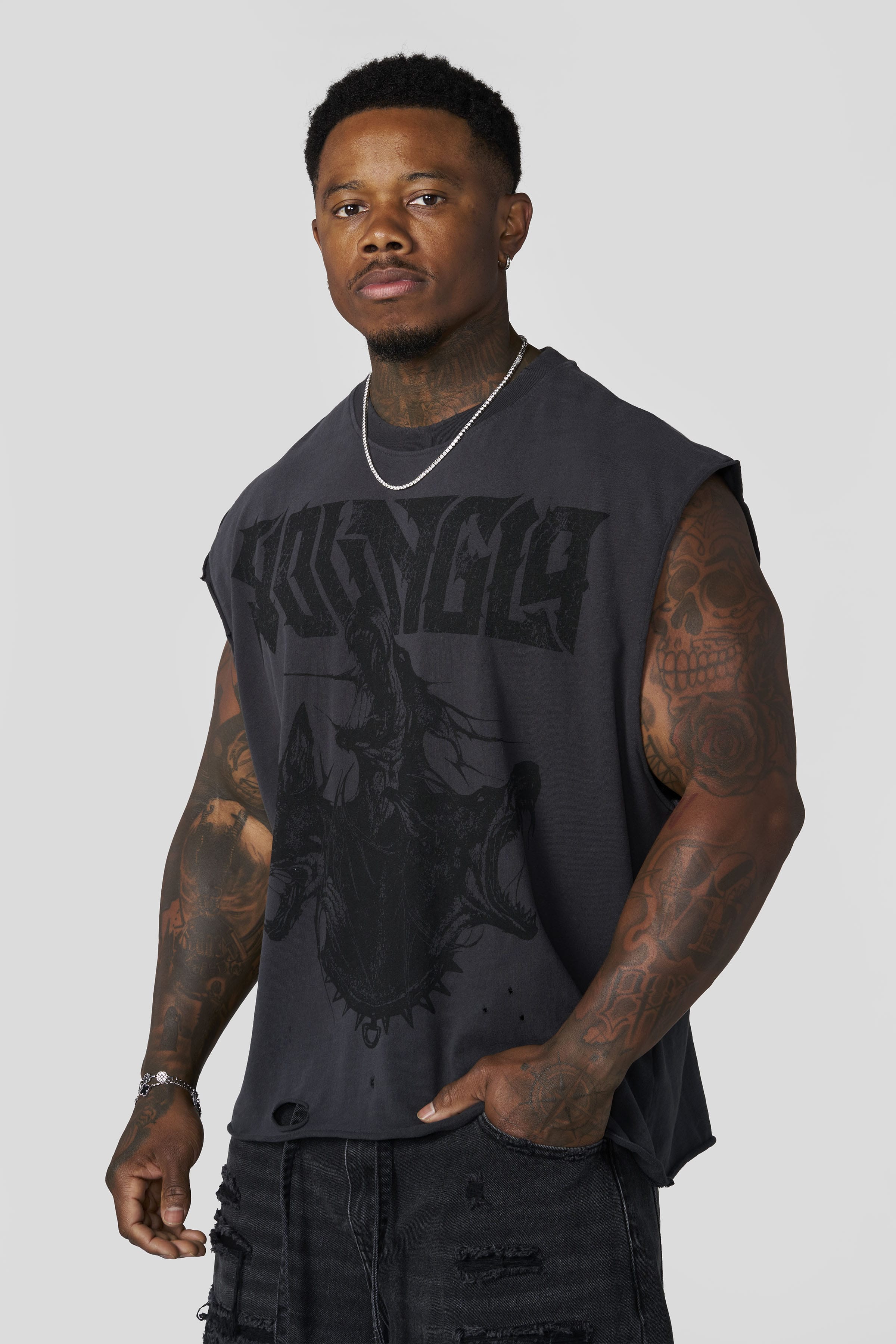 3093 - Unleashed Cut-Offs - Charcoal Wash