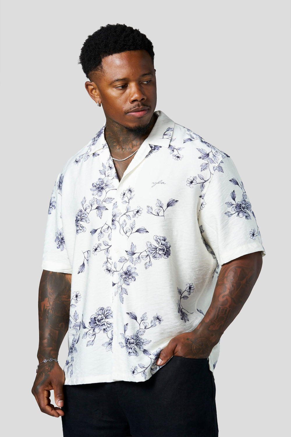 4063 - Amalfi Button-Ups - Off-White Floral