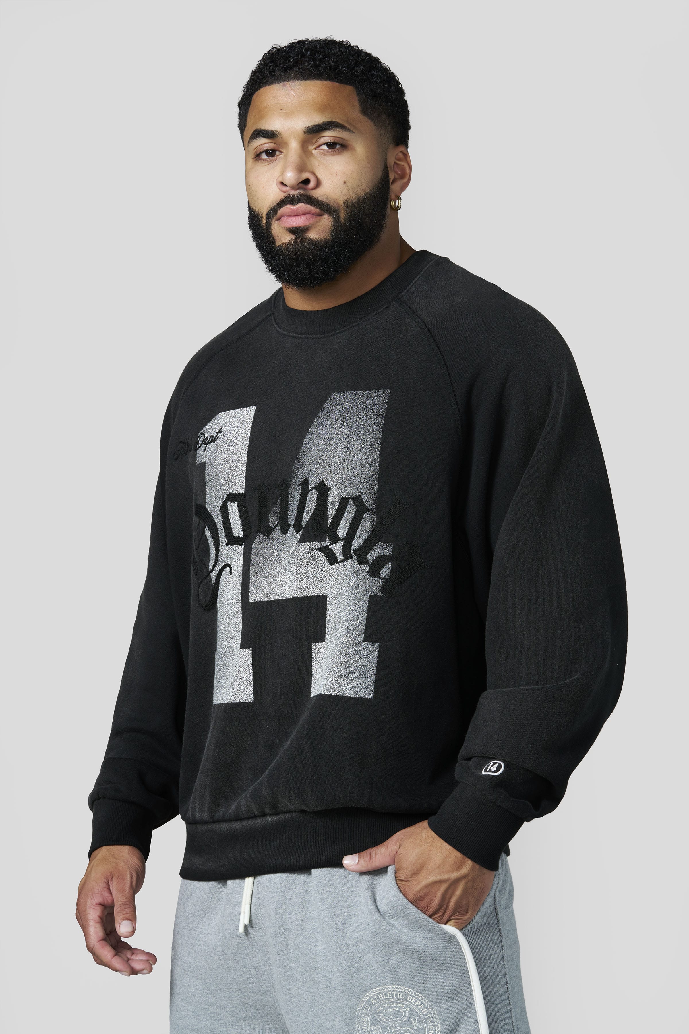 5131 - Golden Era Crewnecks - Black Wash
