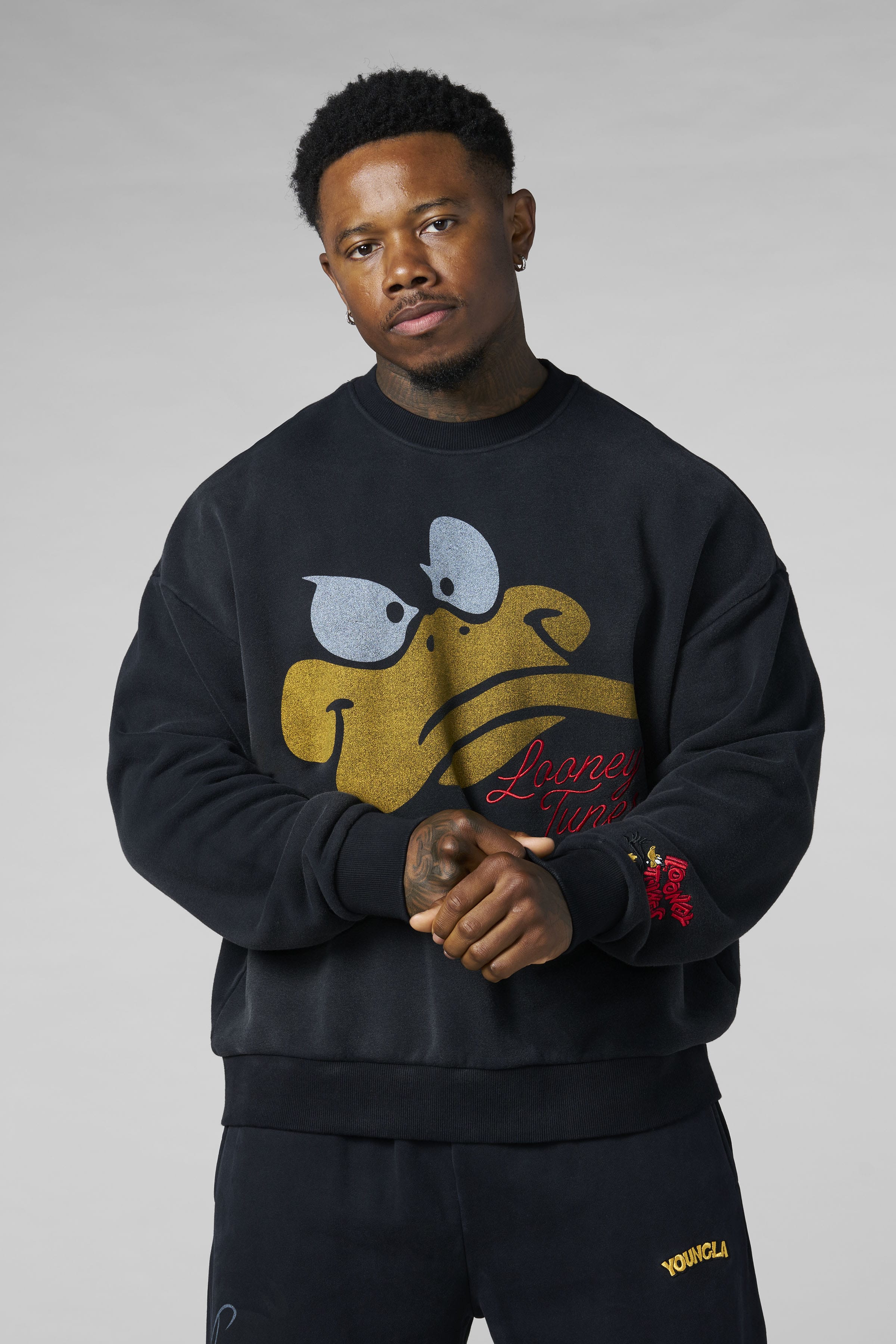 5255 - Looney Tunes Face Crewnecks - Daffy F