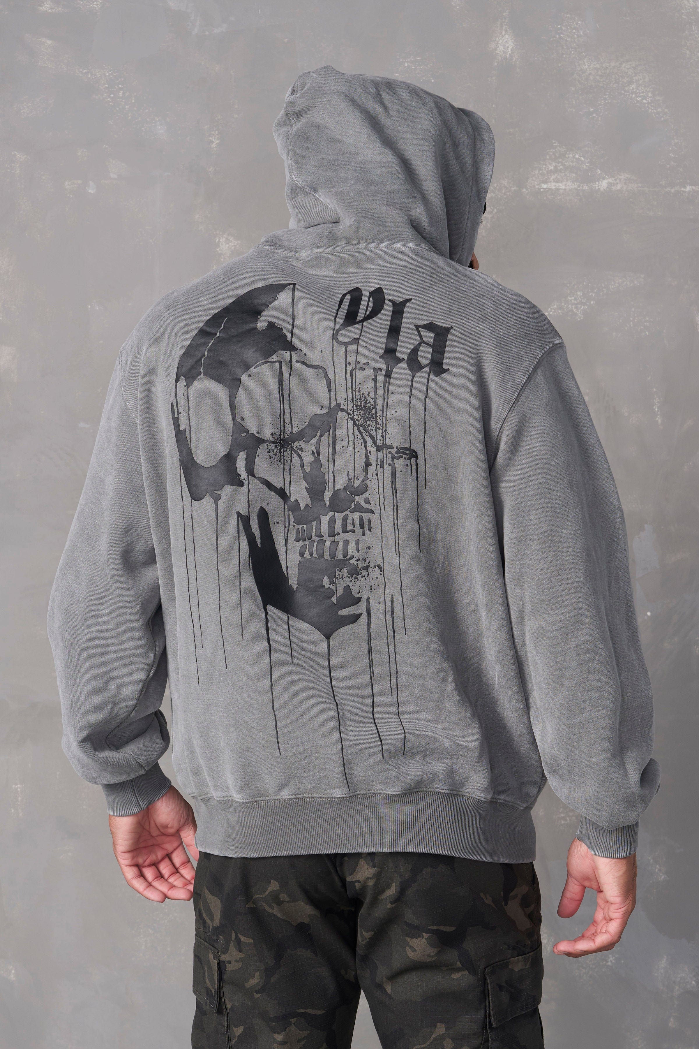 551 - Drippy Skull Hoodie - Grey Wash