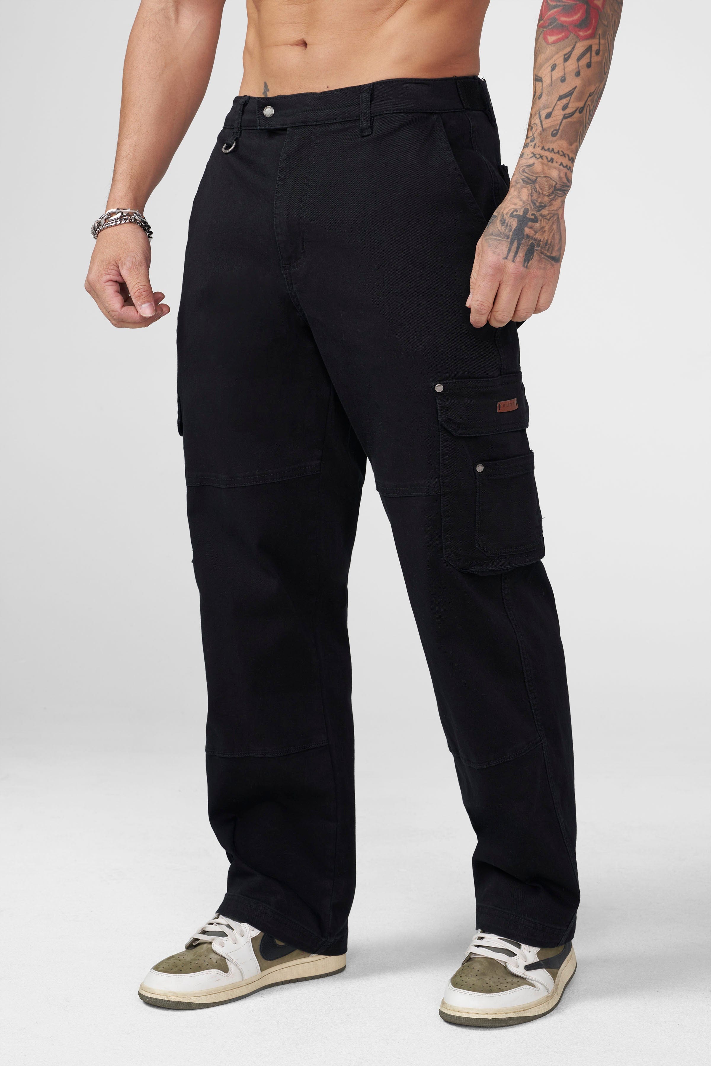6032 - Old Money Twill Cargo Pants - Black