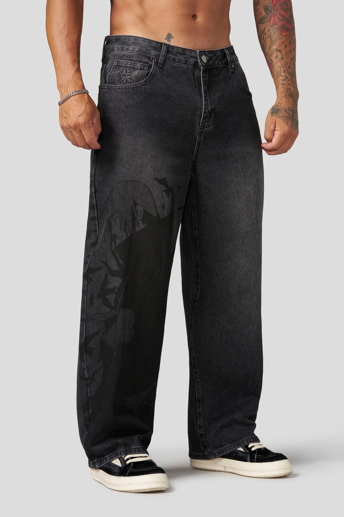 6036 - Naruto Denim Jeans - Itachi