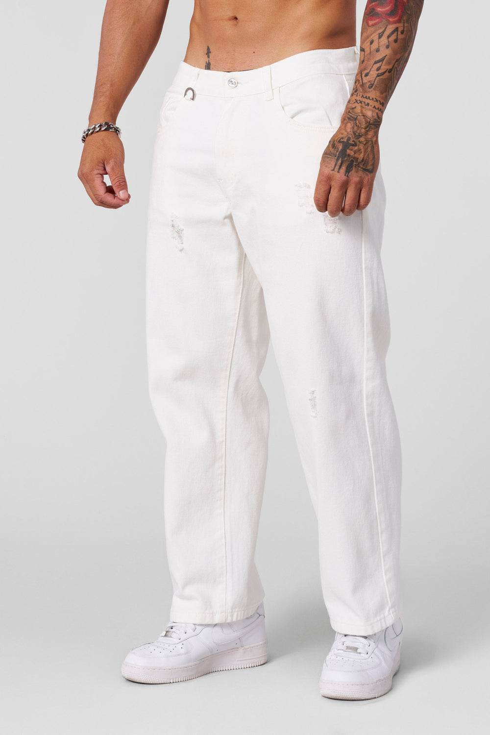 6037 - Loose Essential Jeans - White