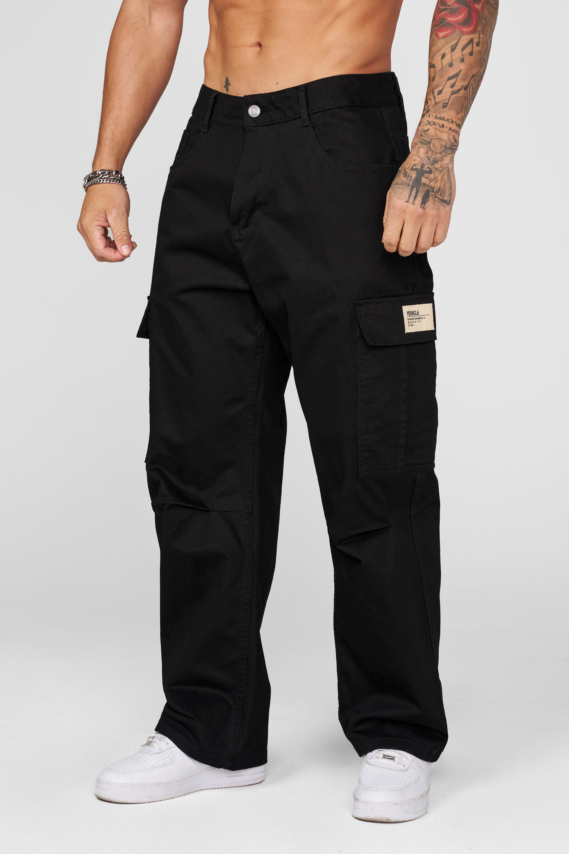 6047 - Classic Cargo Pants - Black