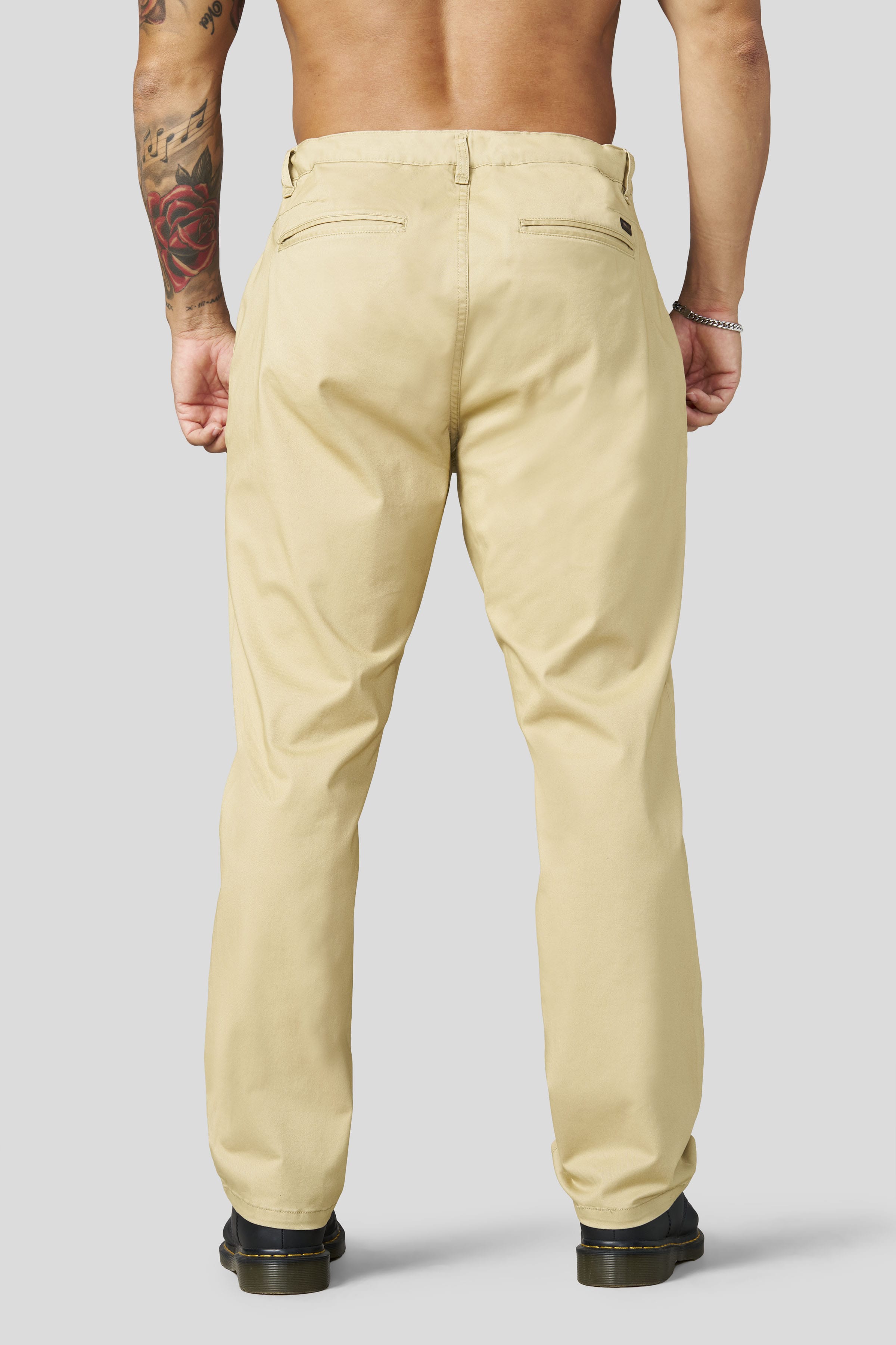 6081 - Everyday Chino Pants