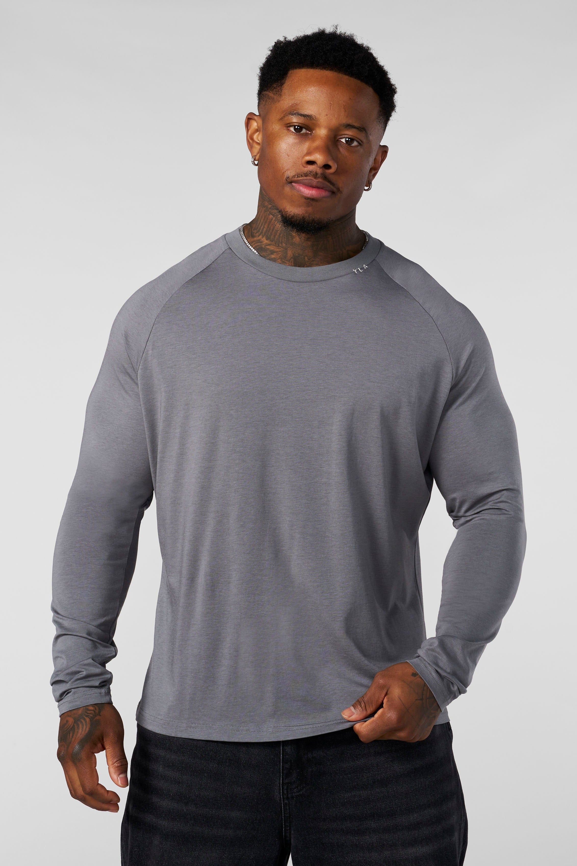 8033 - AeroTech Longsleeves - Grey