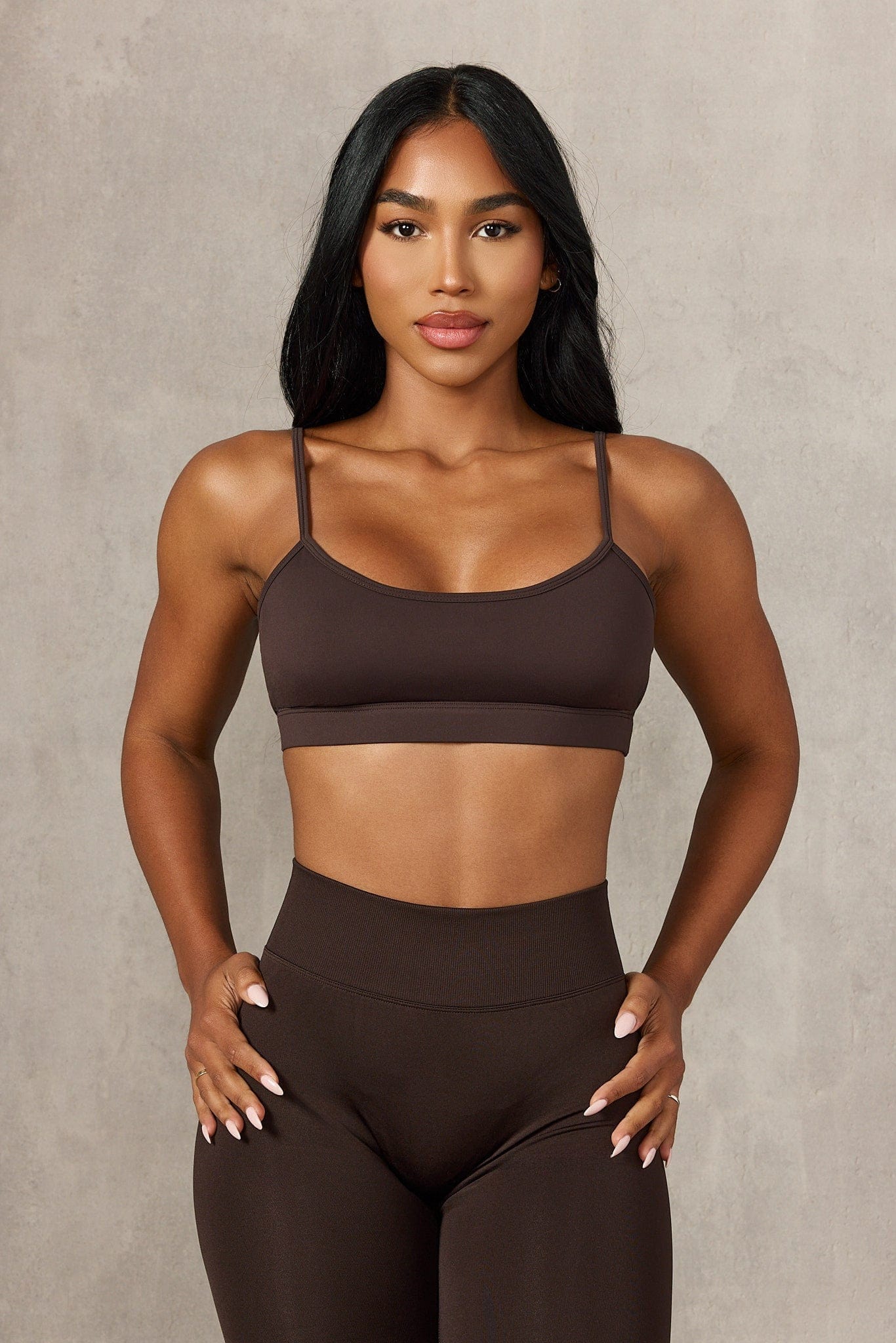 W351 - Legacy Sports Bra - Brown