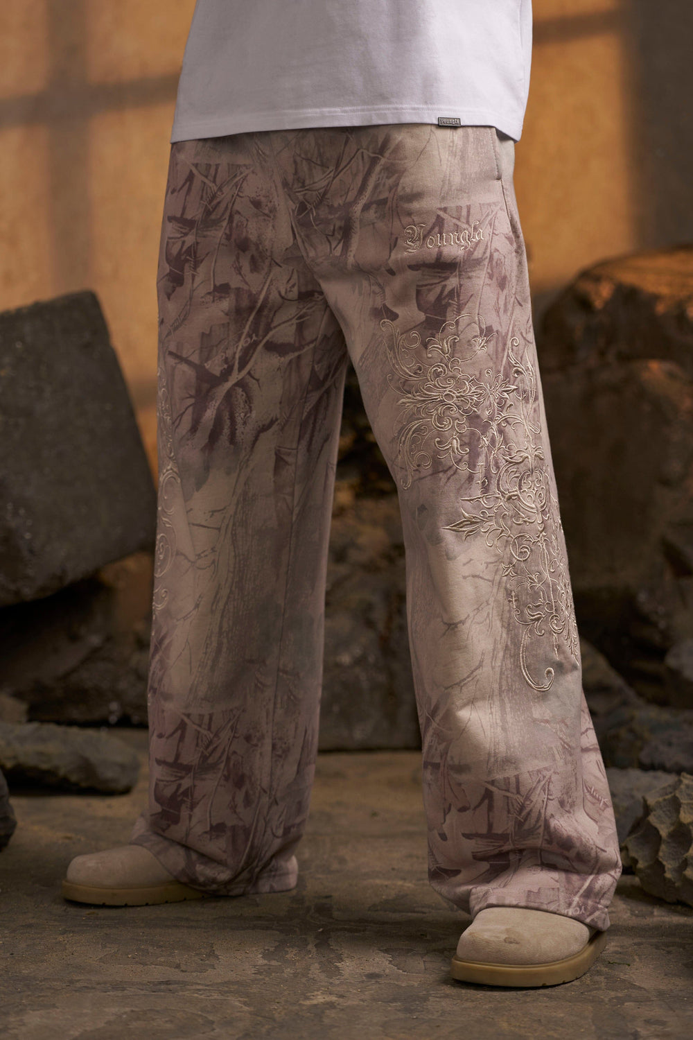 2061 - Threadmark Sweats - Desert Tan Tree Camo