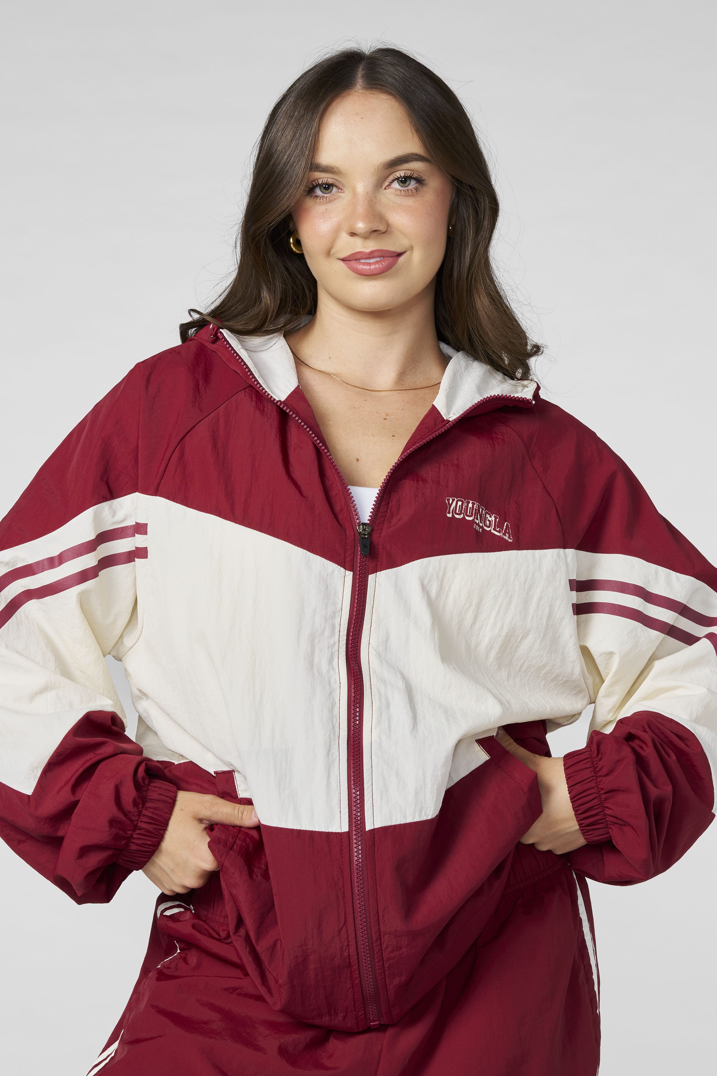 W5166 - Vintage Windbreaker - Burgundy