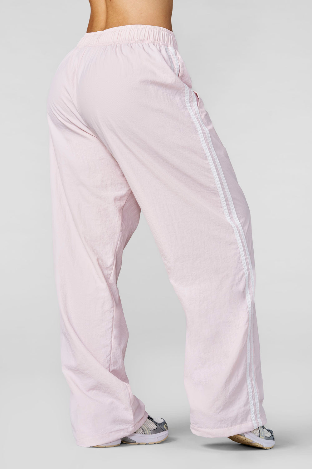 W2246 - Vintage Track Pant - Pink