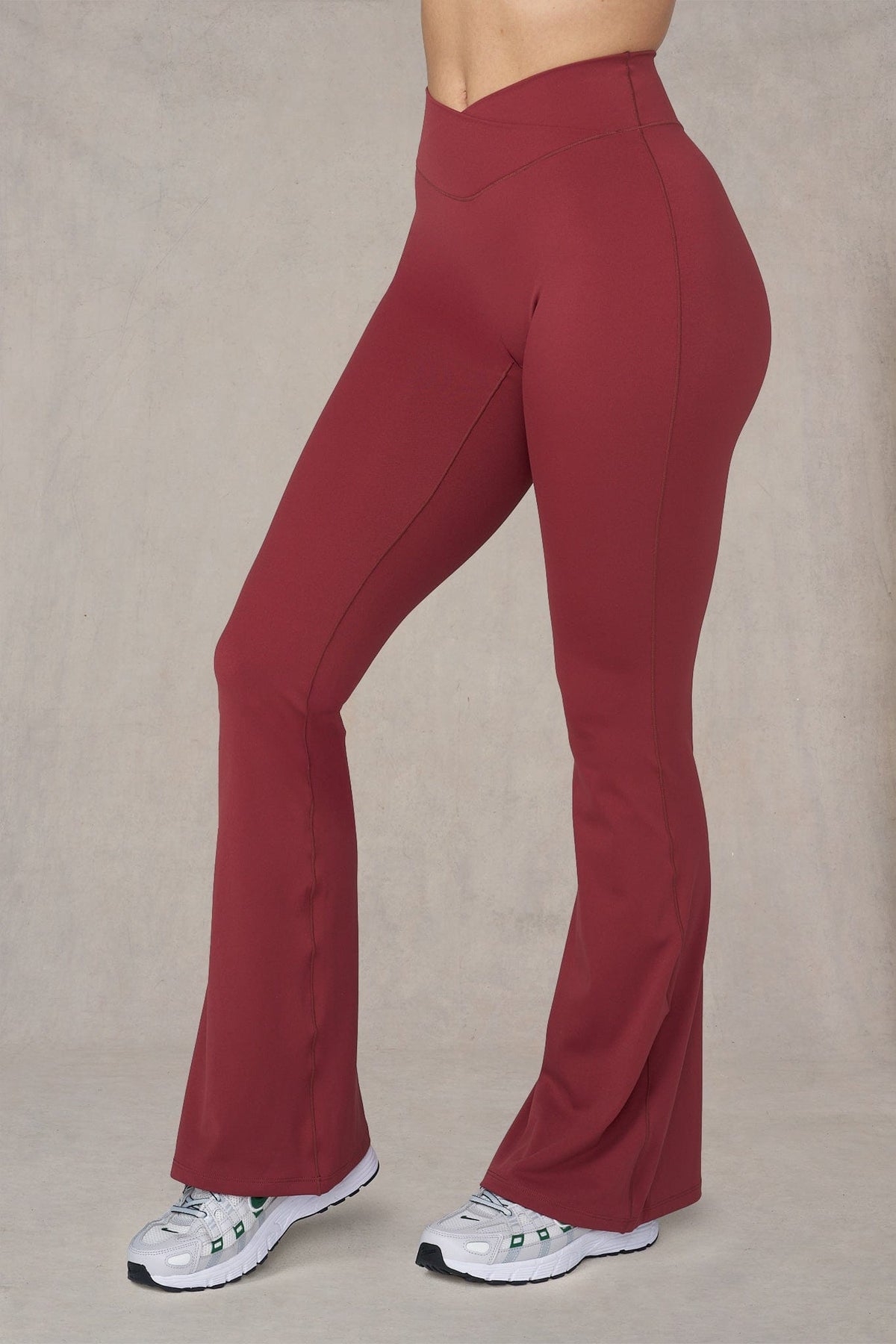 W288 - Vital Flare Leggings (Short) - Brick Red