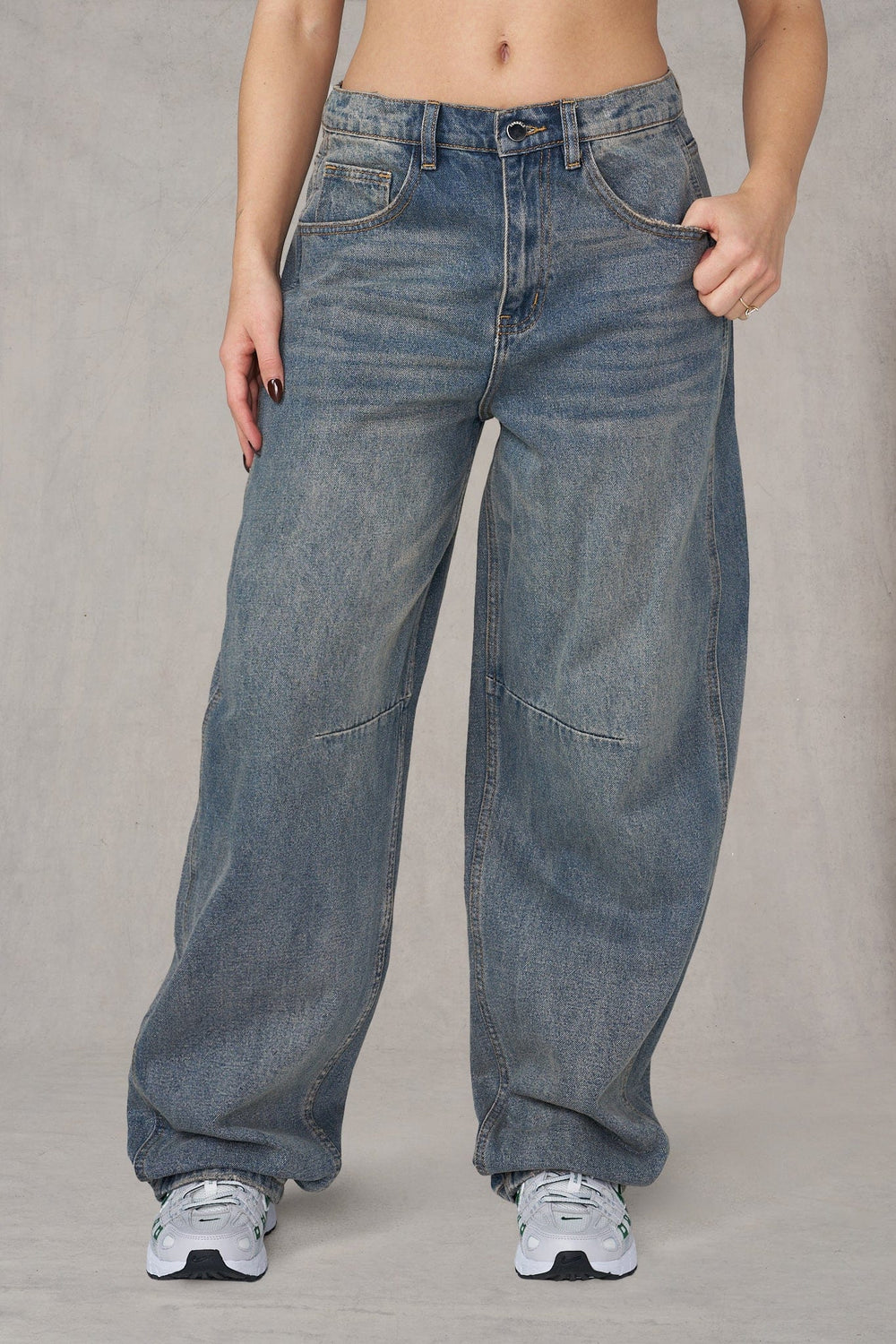 W2199 - 99 Barrel Jeans - Vintage Blue