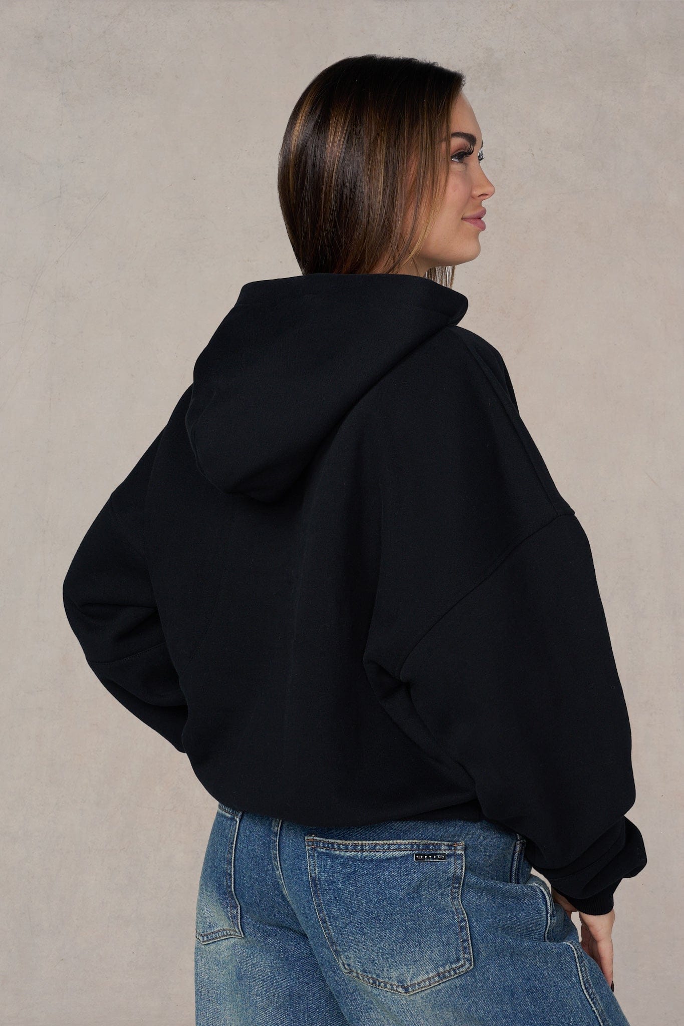 W558 - Wavy Hoodie