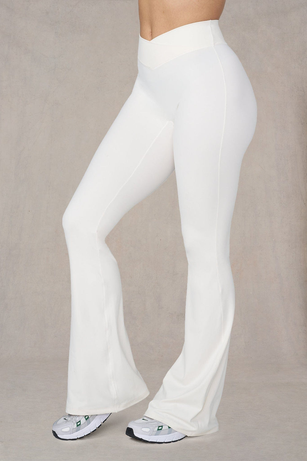 W215 - Vital Flare Leggings (Regular) New Colors - Cream