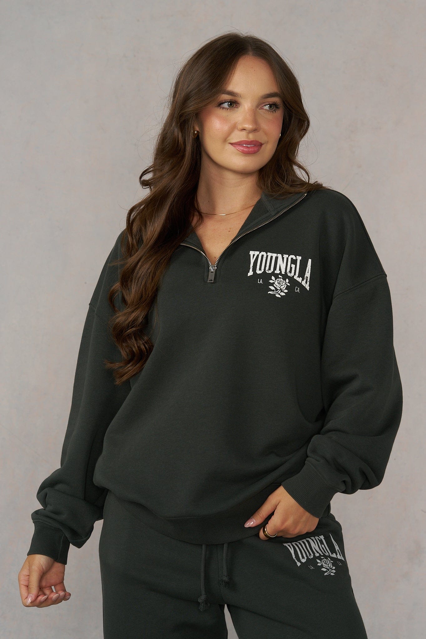 W5175 - OTG Pullover - Carbon Green